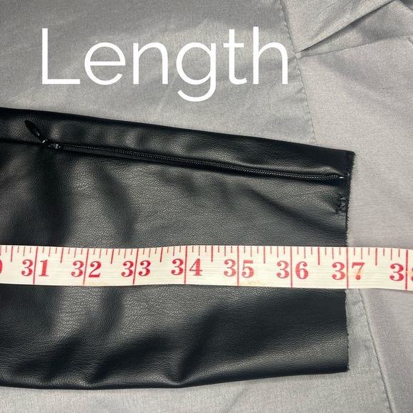 Zara Faux Leather Leggings with Zipper - Picture 7 of 8